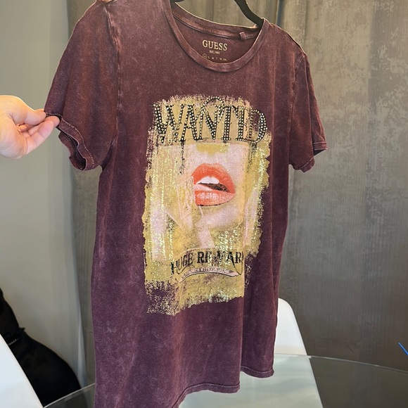 Guess T-Shirt - Picture 1 of 5